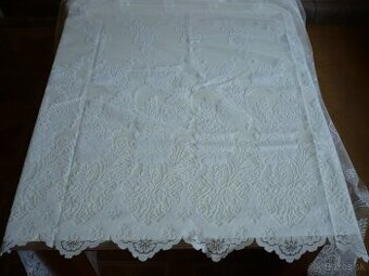 záclony,látky,šál,paplon,deky