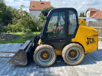 Smykový nakladač JCB 160 HF