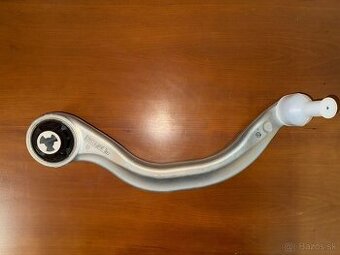 Predné dolné pravé rameno Tesla model 3, Y 1288359-99-B