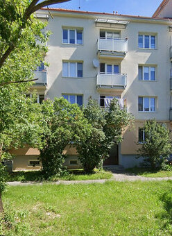 Predám 2 izbový byt,54 m2, Pavlovičovo námestie 11, Prešov