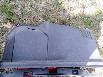 BMW 7 e65 kufr tapce komplet