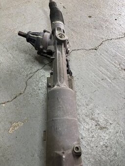 Audi Q7 4M servoriadenie