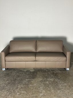 Luxusná nová  kožená   sedacia súpravu.