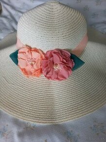 Plážové šaty,  skladací klobúk - 1