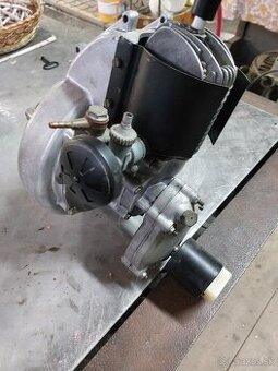 Motor BD 1S50A