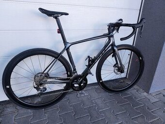 Giant TCR Advanced PRO celokarbon velkost M