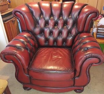 Predám Luxusné kreslo CHESTERFIELD