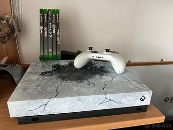 Xbox One X 1TB(4K) + ovladač + 5 hier