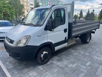 Iveco Daily 35C15 3.0 TROJSTRANNÝ VYKLÁPAČ