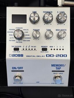 Efekty Boss - Delay, Reverb, Amp simulátor