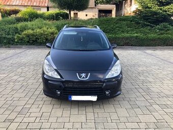Peugeot 307 SW 1.6 HDI 80 KW, PANORAMA, 7 miest