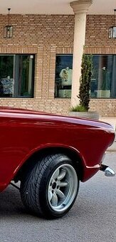 Predám FORD CORTINA - 1