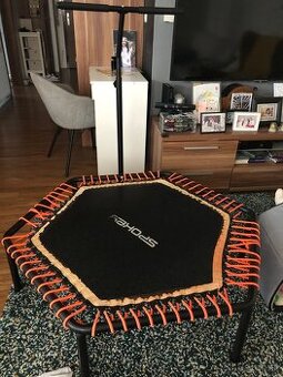 Trampolina