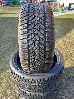 225/40 r18 zimne pneumatiky dunlop