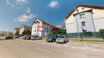 Predaj dvojizbového bytu so záhradkou - Svätý Jur