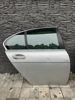 BMW 7 E65 - zadne práve dvere strieborné