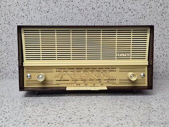 TESLA Sputnik / BAKELITOVÉ RÁDIO / Tesla 320A