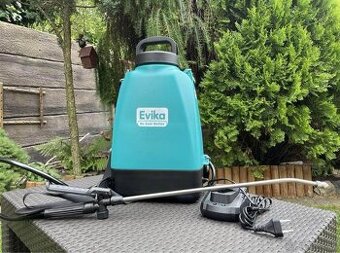 Predám akumulátorový chrbtový postrekovač Evika EJ80 – 8 l