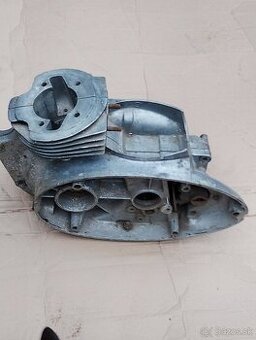 Predam kartre a kryty motorov Jawa - 1