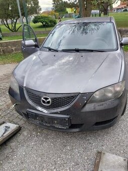 Mazda 3 1,6 77KW benzin r.v.2004