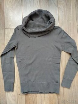 Kaliopky,leginy,riflové nohavice,sukničky,vesta