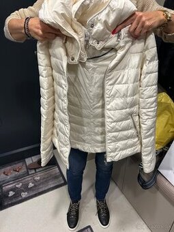 Armani bunda IT38 naša 34 resp. XS biela