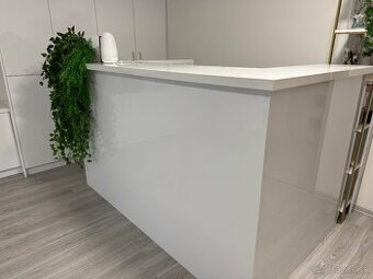 Luxusná recepcia pult