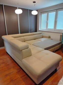 Celokožená rohová sedačka