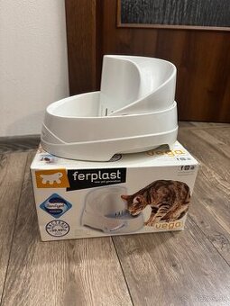 Fontána pre zvieratá Ferplast