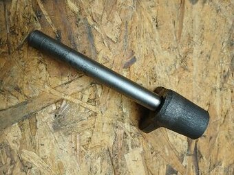 Hriadeľ radenia s unášačom - ČZ 125/175-476,477,487,488