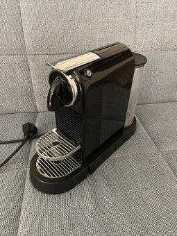 Kávovar nespresso