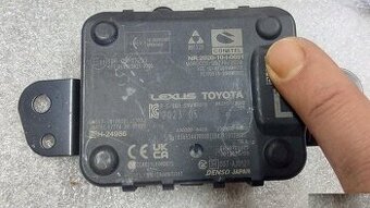 Toyota Lexus - Predny radar distronic tempomat jednotka