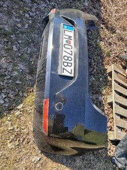 Zadný nárazník seat leon