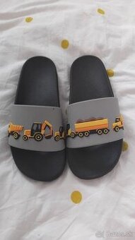 šľapky báger č.30/31