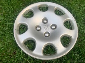 Sada puklíc Peugeot originál.