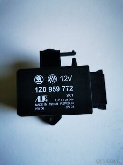 Relé vyhrievania octavia 2