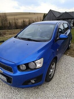 Aveo hatchback