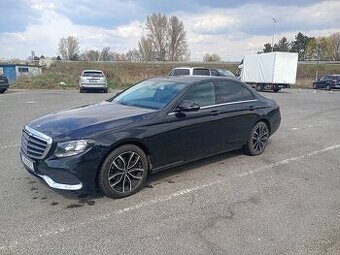 Predám Mercedes E220 ročník 2017 w213