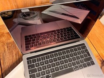 MacBook Pro 13" Retina, Touch Bar, Space Gray