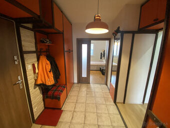 PRENÁJOM Veľký 3 izbový byt, Čordákova, KVP