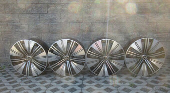 R19 hliníkové disky MERCEDES EQS rozteč 5x112 A2974010600