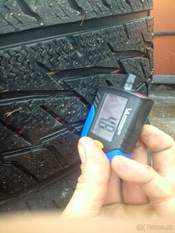 sada 195/60 R15 zimné pneumatiky 4108