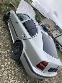Škoda Octavia 1 Nahradne diely - 1