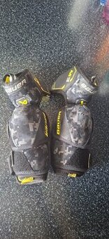 Bauer lakte