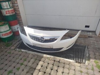 Astra J predný nárazník diely