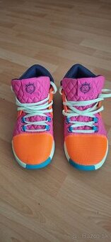 Predám nové Nike LeBron Witness 8
