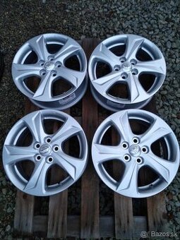 15" alu originál Toyota Yaris + TPMS.