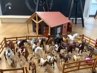 Veľká sada Schleich, farma, kone, zvieratá a príslušenstvo