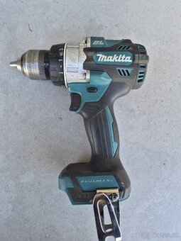 Makita DDF 486 vŕtačka skrutkovač