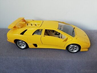 1:18 Lamborghini Diablo  Bburago zlta
